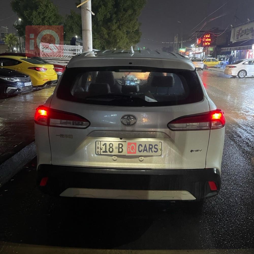 تۆیۆتا کۆرۆلا کرۆس